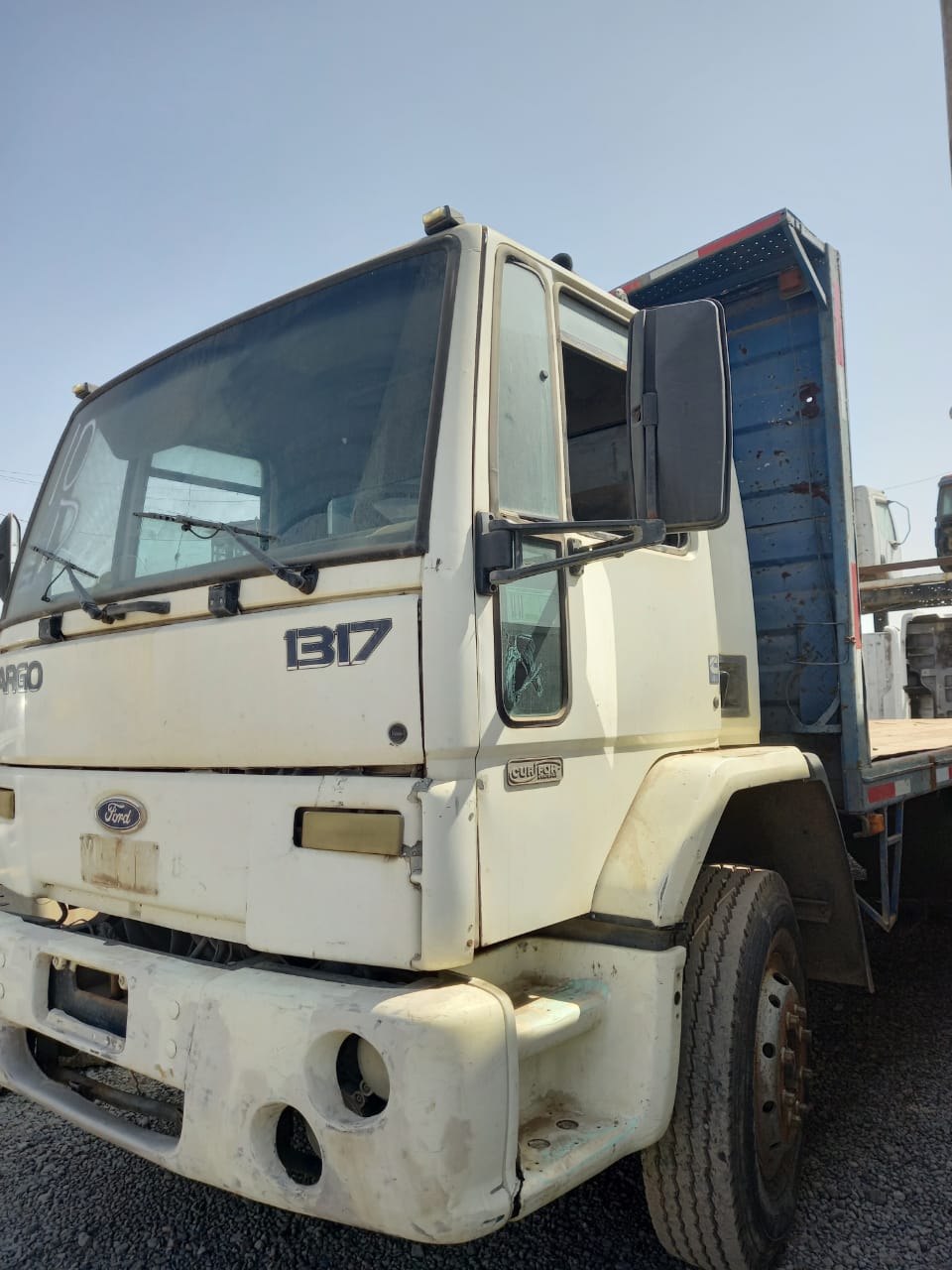 MUñON Ford CARGO 2005  USADO  EN DESARME